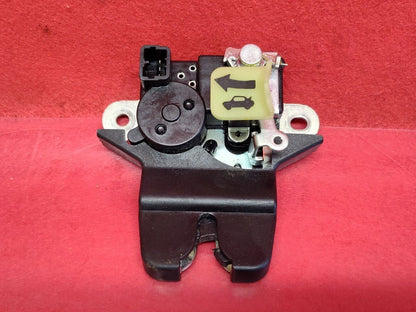 10-16 Hyundai Genesis Coupe 09-10 Sonata Rear Trunk Lid Latch Lock Actuator