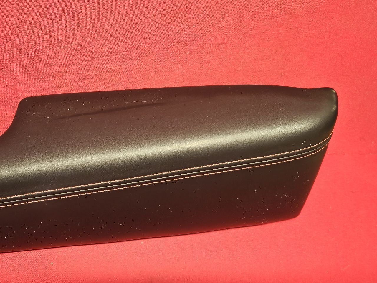 2015-2017 Dodge Durango RT Right Passenger FRONT Door Armrest Leather RED STITCH