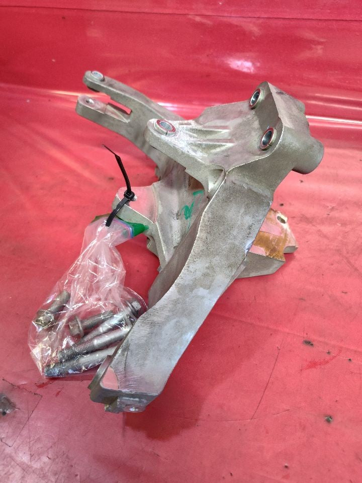 2012-2019 Fiat 500 Alternator / Compressor Bracket w/ Bolts SET - 67k Miles