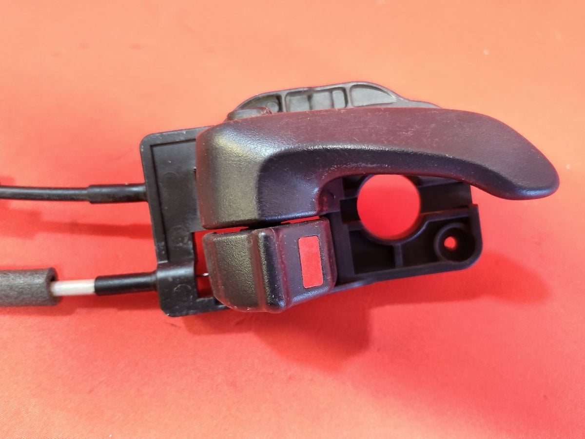 2011-2013 Kia Soul FRONT RIGHT PASSENGER Door Latch Lock Actuator w/ Handle