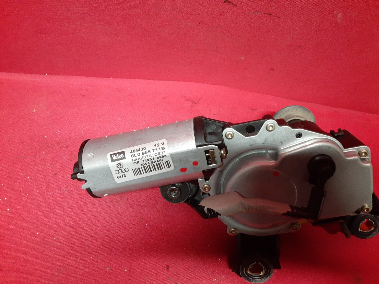 1997 - 2005 Audi / Some VW REAR Hatch Liftgate Glass Wiper Motor 8L0-955-711-B