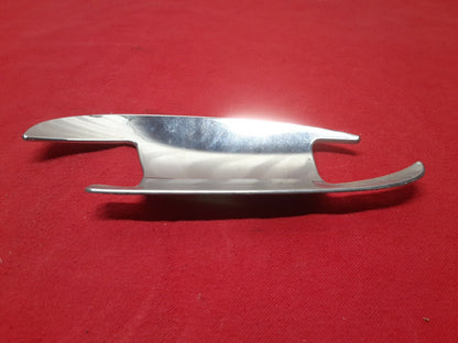 2012 Mercedes C300 C-Class RIGHT SIDE Front or Rear Chrome Door Handle Insert