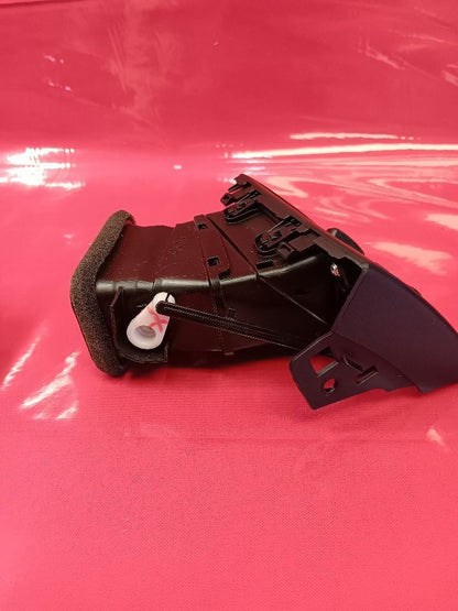 2013-2016 Hyundai Genesis Coupe LEFT DRIVER Outer Dash Panel Air Vent