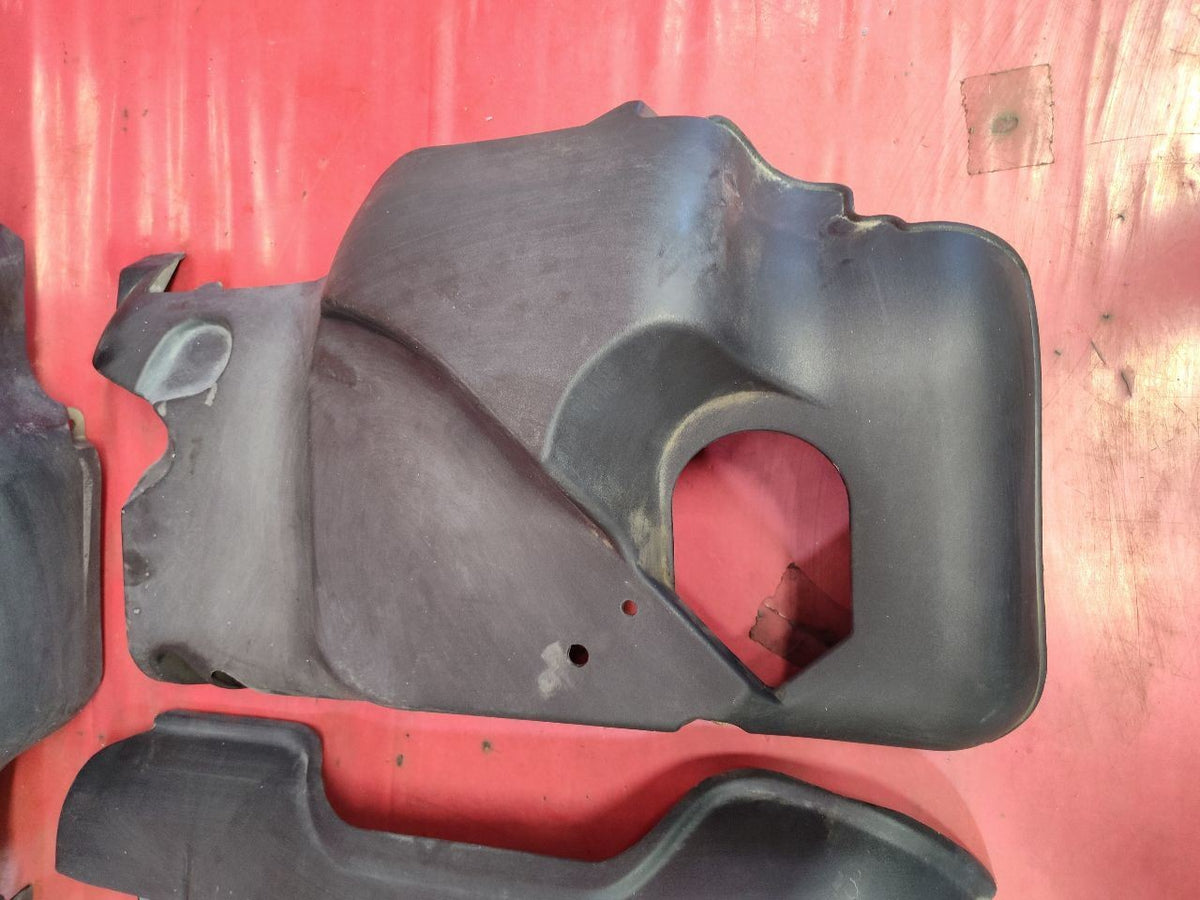 2003-2006 Cadillac Chevy GMC Truck SUV 6.0L V8 Engine Manifold Shield Cover Set