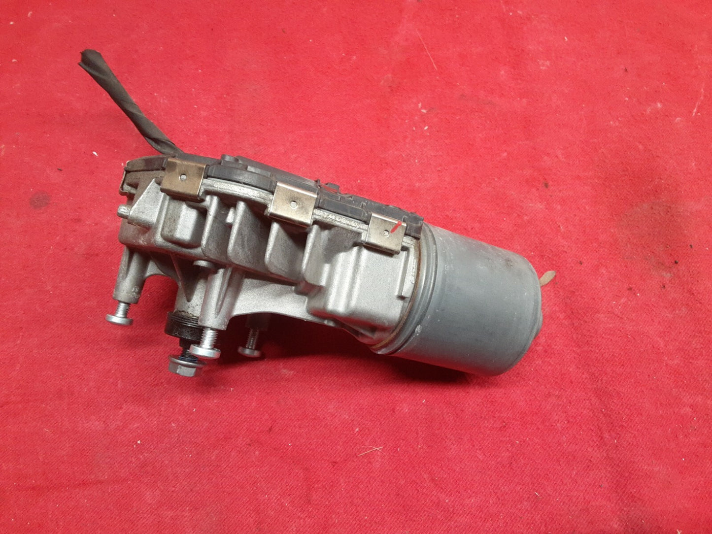 2008 - 2017 Mercedes C-Class E-Class Windshield Wiper Linkage Motor 