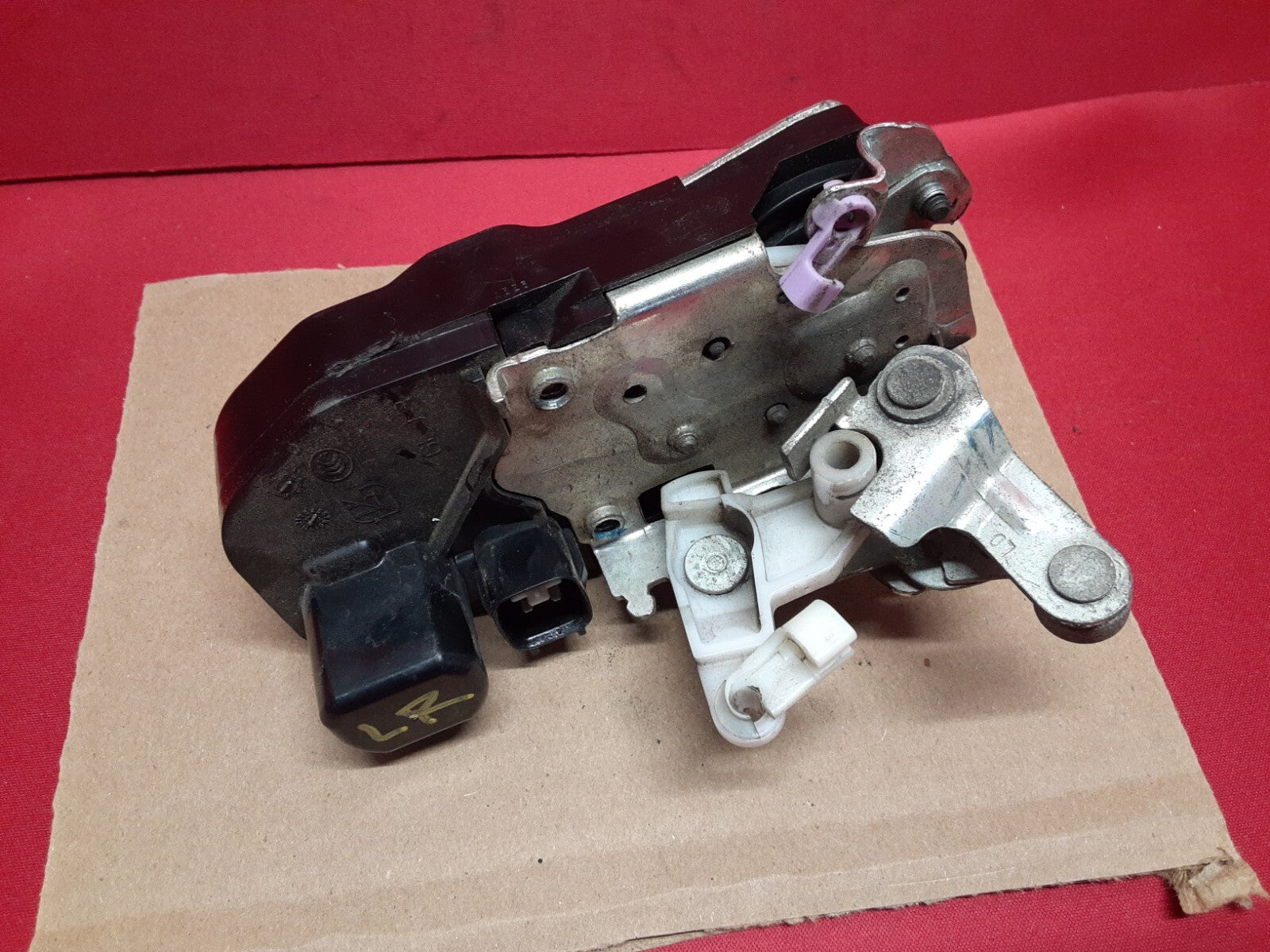 2006 - 2010 Jeep Commander REAR LEFT DRIVER Door Latch Lock Actuator 55113381AB