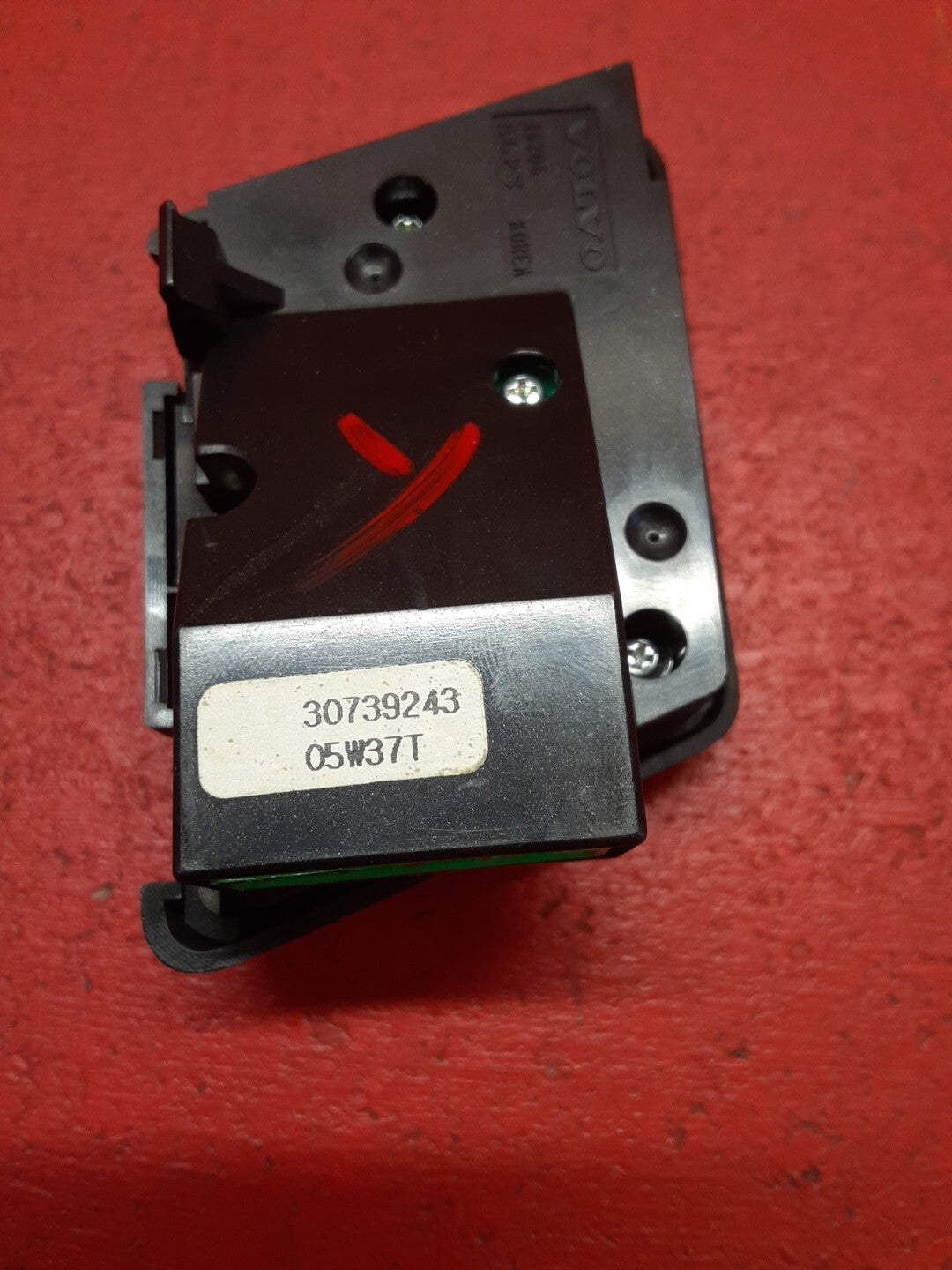 2003-2014 Volvo XC90 Rear Rdio Control Socket Jack 30739243