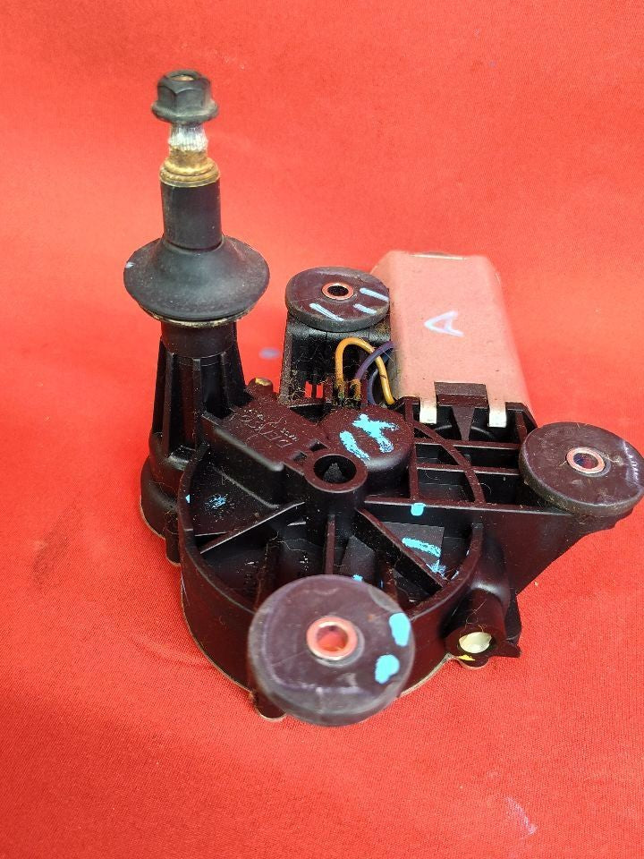 2012 Fiat 500 REAR Tailgate Hatch Liftgate Glass Wiper Motor Actuator