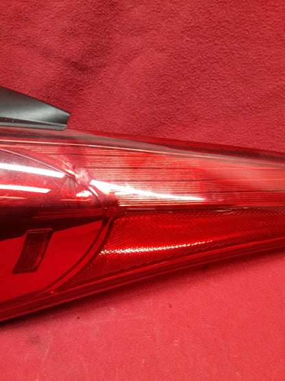 2011 2012 2013 Hyundai Elantra Sedan RIGHT PASSENGER Tail Light Lamp 92402-3X050