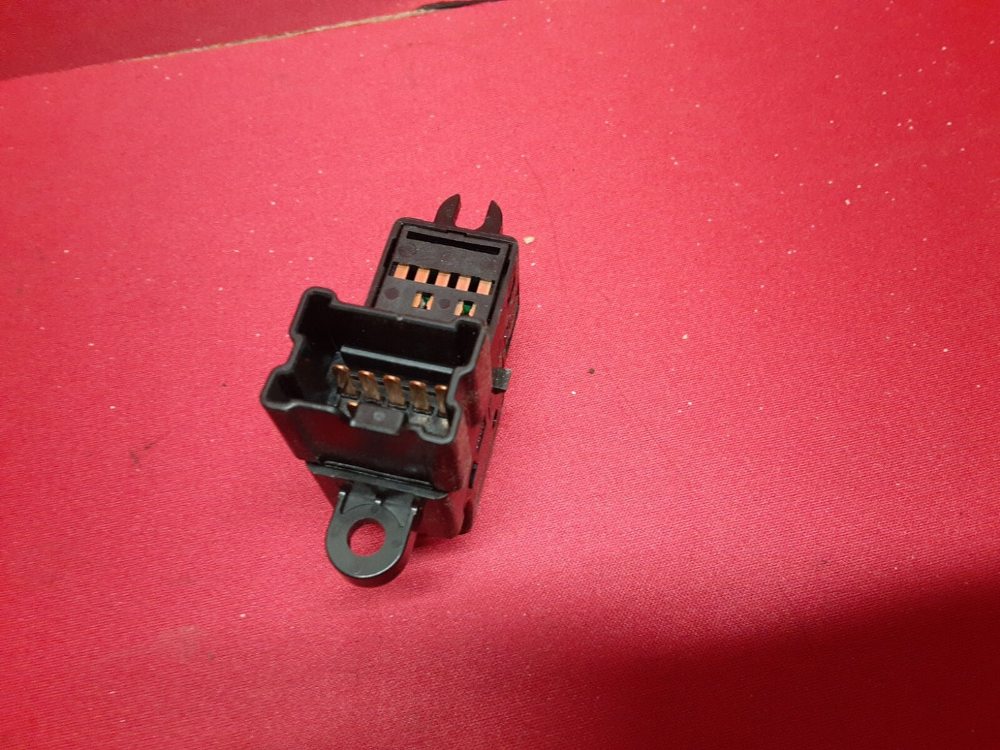 2005 - 2021 Nissan Multiple Models RIGHT REAR Window Switch 25411-EA003