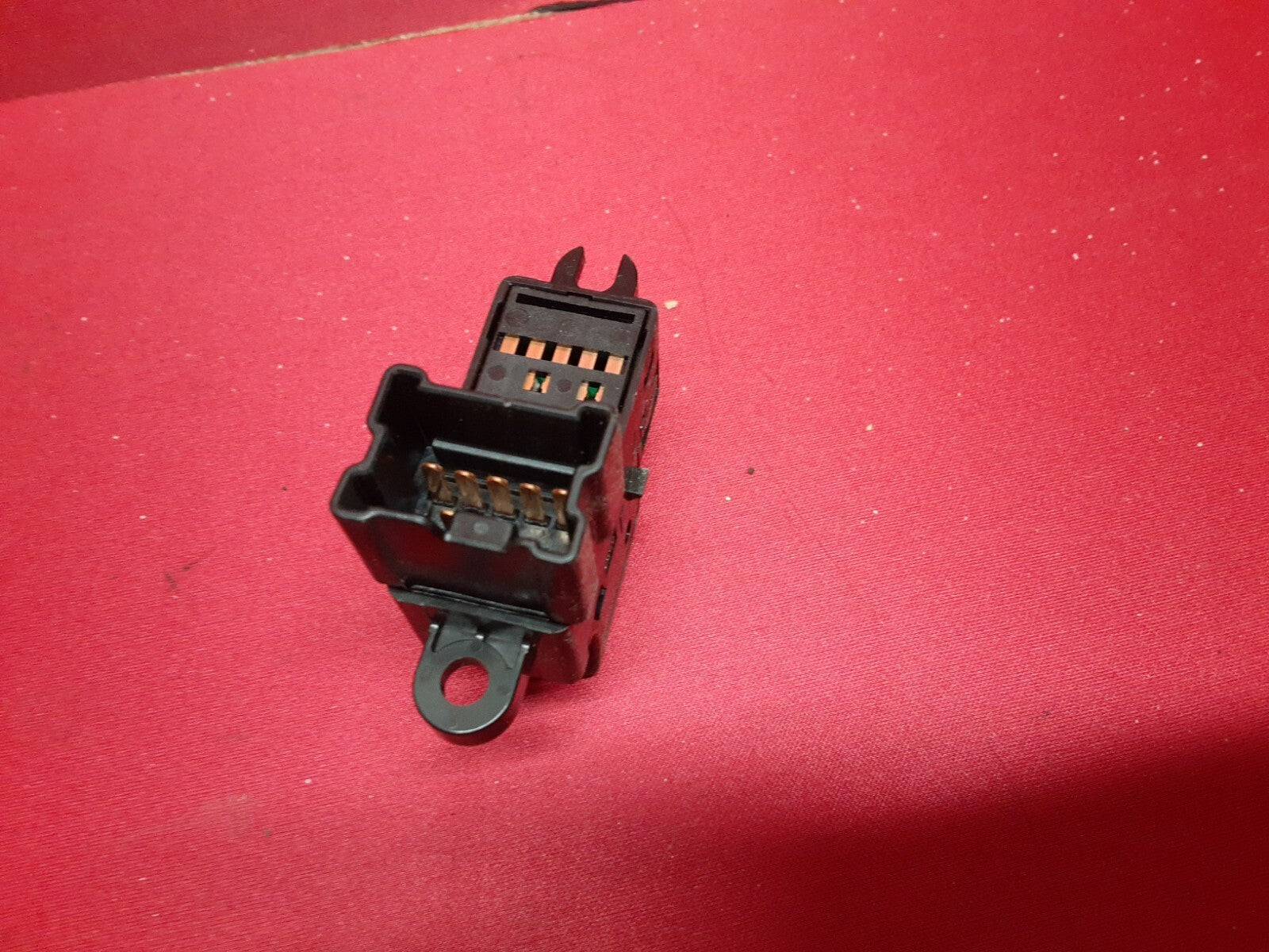2005 - 2021 Nissan Multiple Models RIGHT REAR Window Switch 25411-EA003