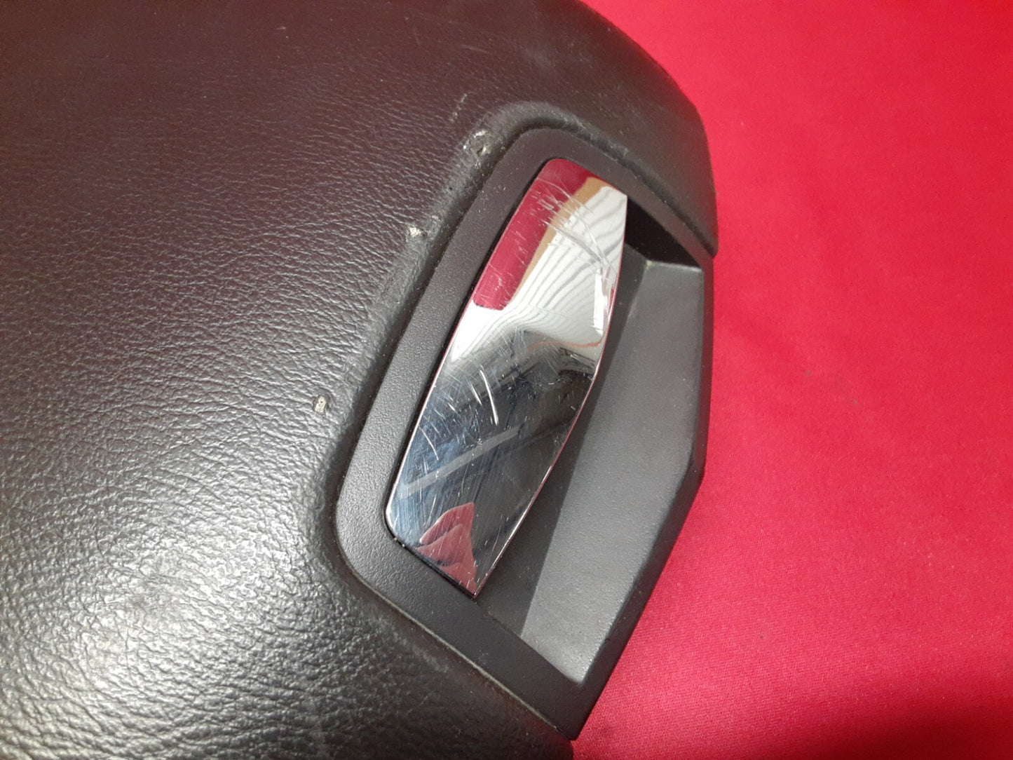 2010 - 2019 Lincoln MKT REAR Console Armrest Leather Charcoal AE9Z-7406024-BA