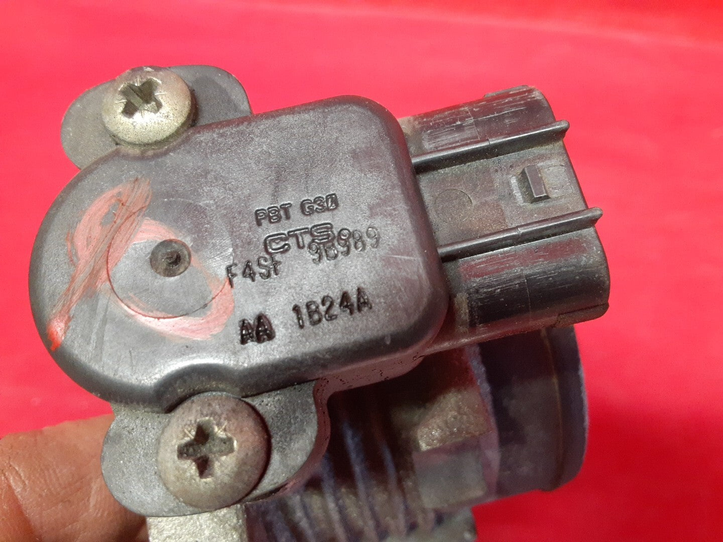 1997 - 2001 Ford Explorer 4.0L V6 12V SOHC Throttle Body Housing