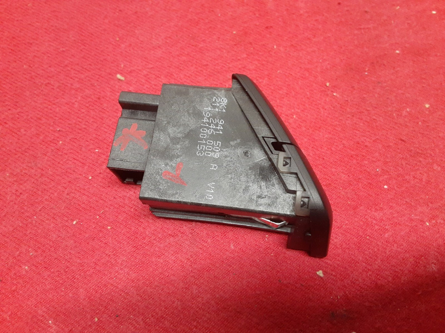 2008 -2017 Audi S4 S5 A4 Trim Bezel Hazard Button WITH Passenger Bag Light