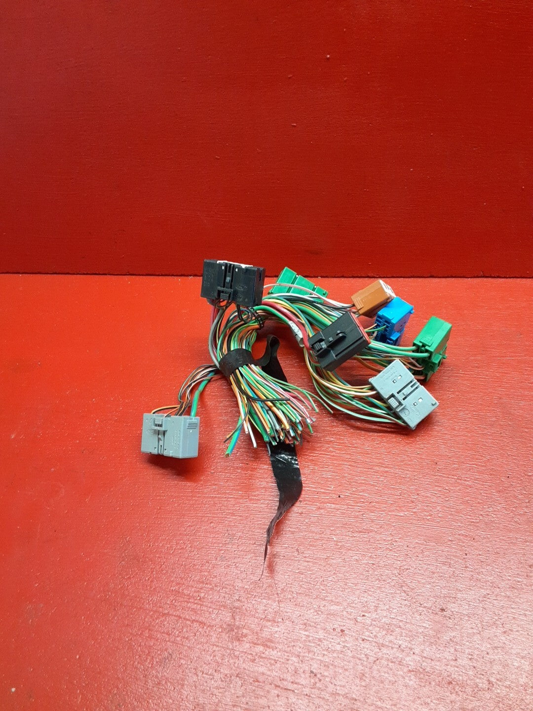 2005 Ford Focus Interior Fuse Junction Block Assembly Pigtails 4S4Z14A068AA