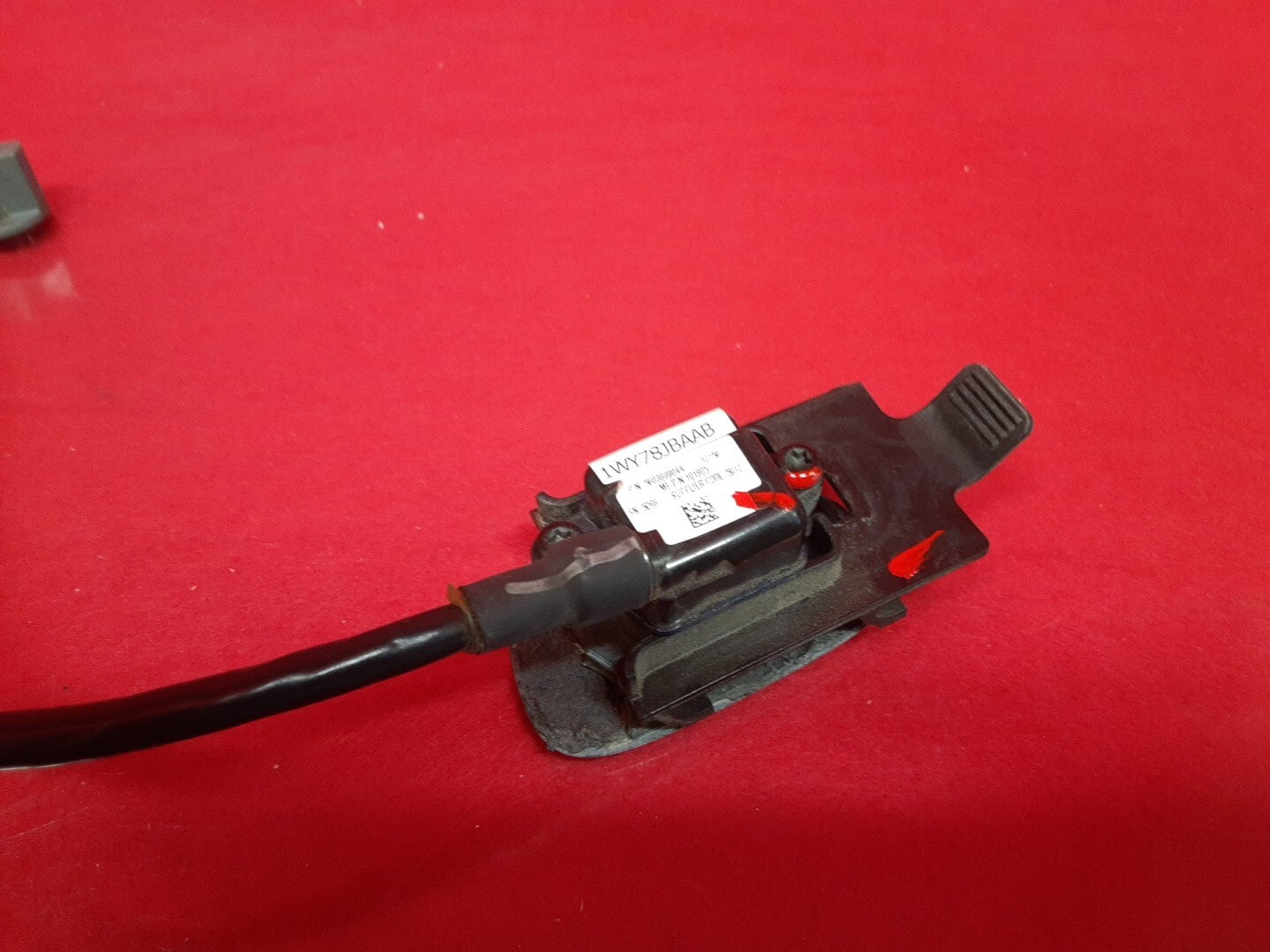 2013 2014 2015 2016 Dodge Dart Rear View Camera Park Assist W/ Cover