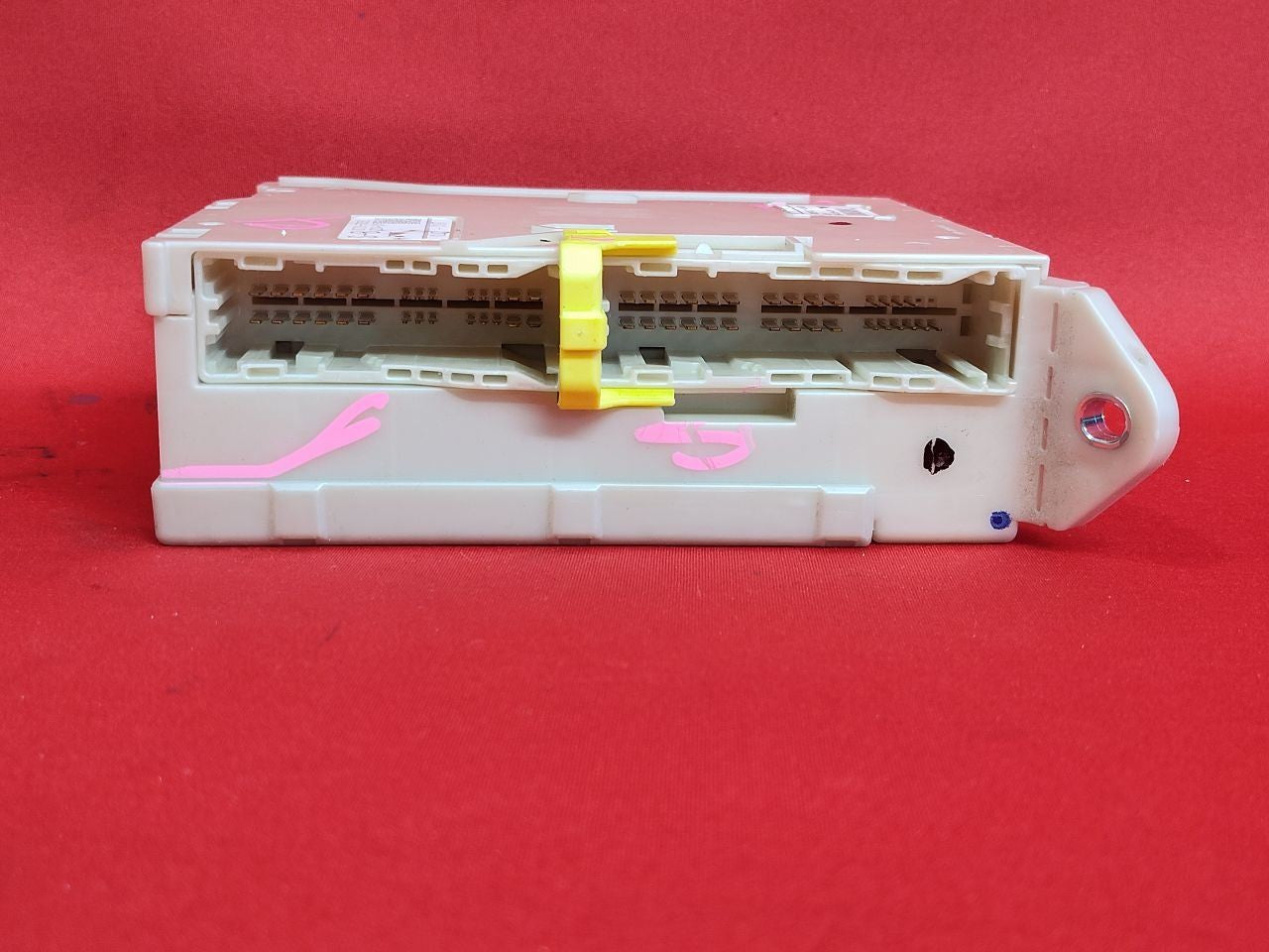 2011 2012 Lexus IS250 IS350 ISF Auto Trans LEFT DRIVER Fuse Box Junction Block