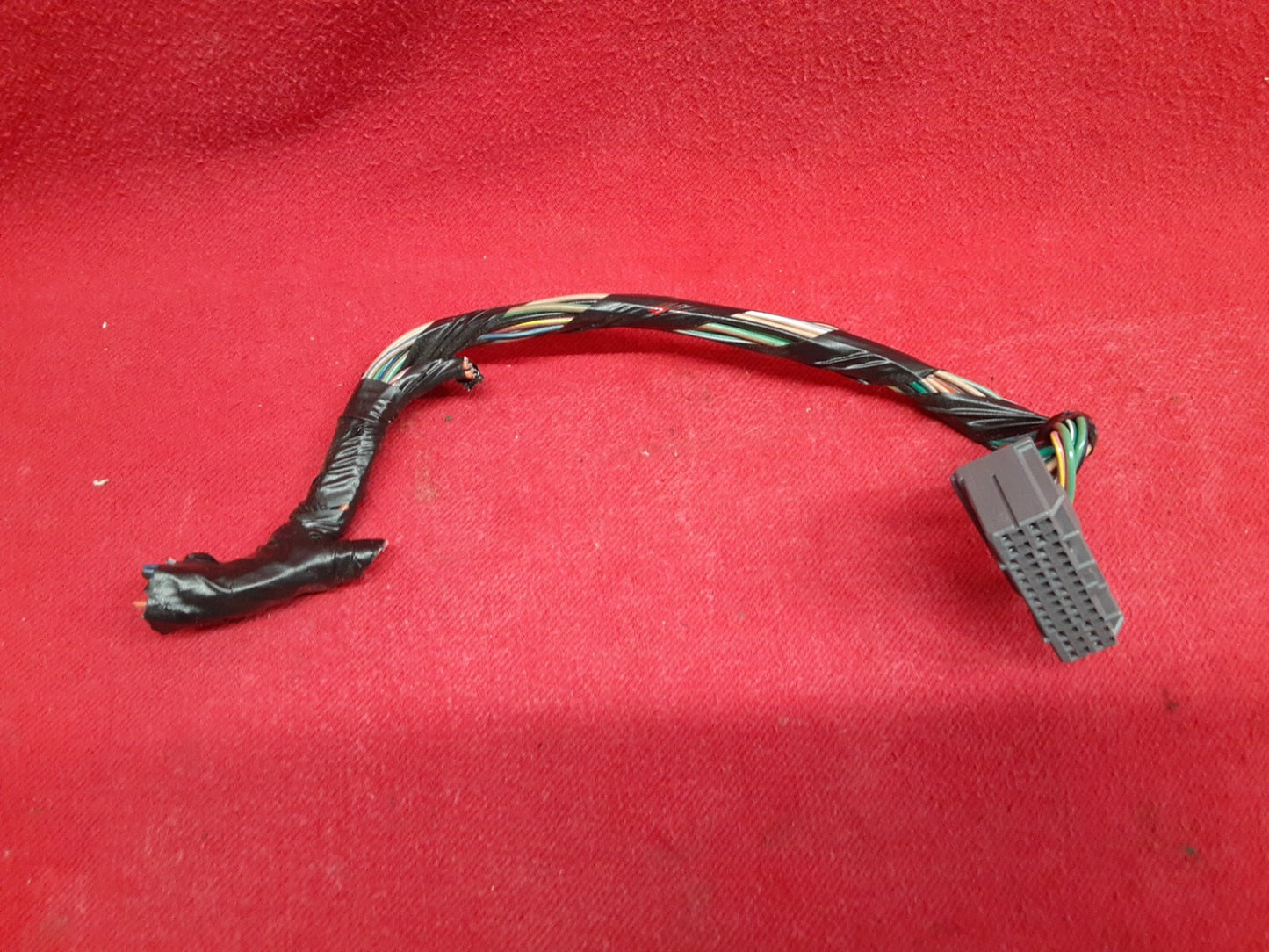 2005 2006 2007 Jeep Grand Cherokee Laredo Instrument Switches 56050137AE PIGTAIL
