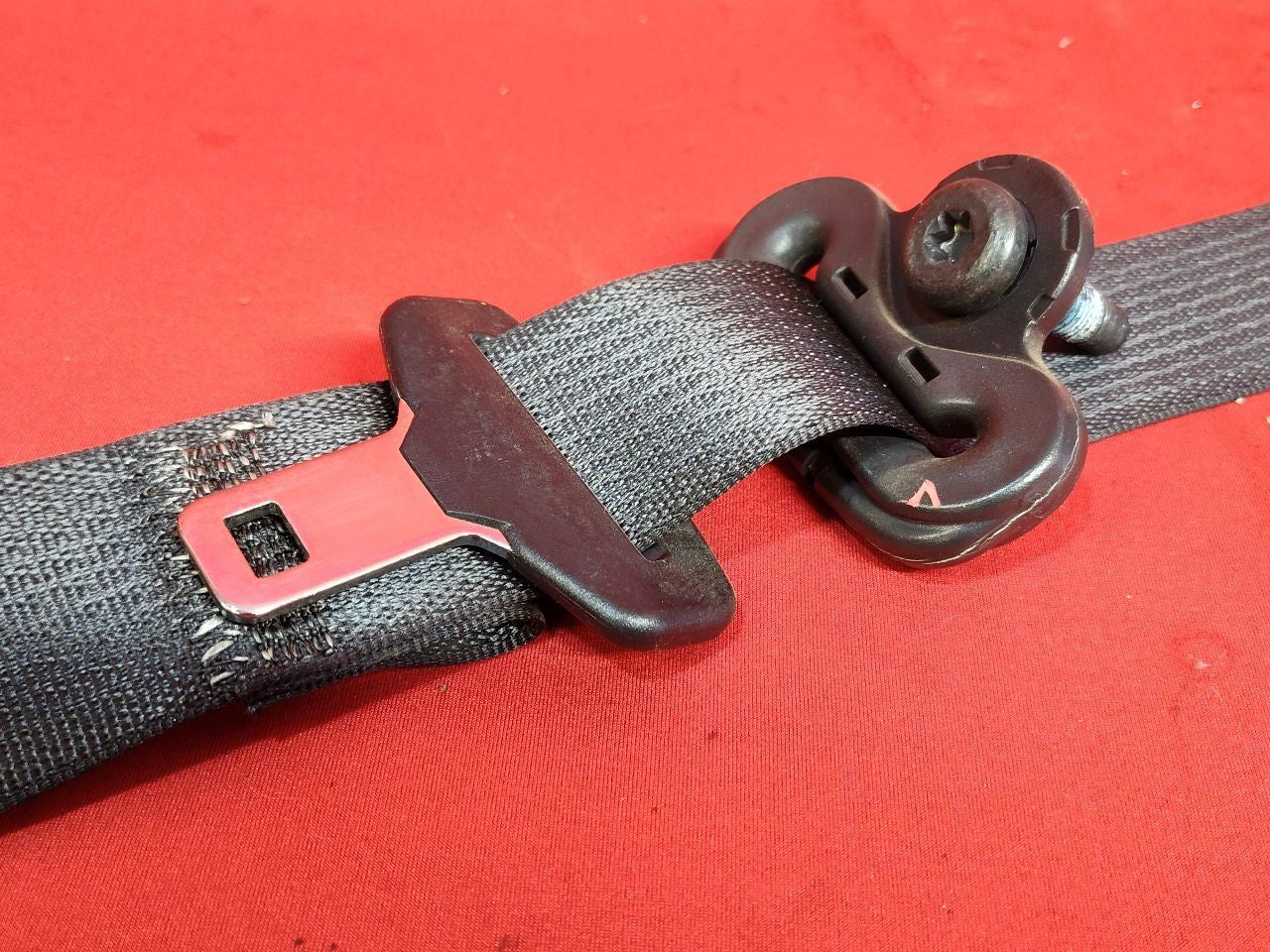 2013-2019 Dodge Ram REAR 2nd Row Left -or- Right Outer Seat Belt Retractor