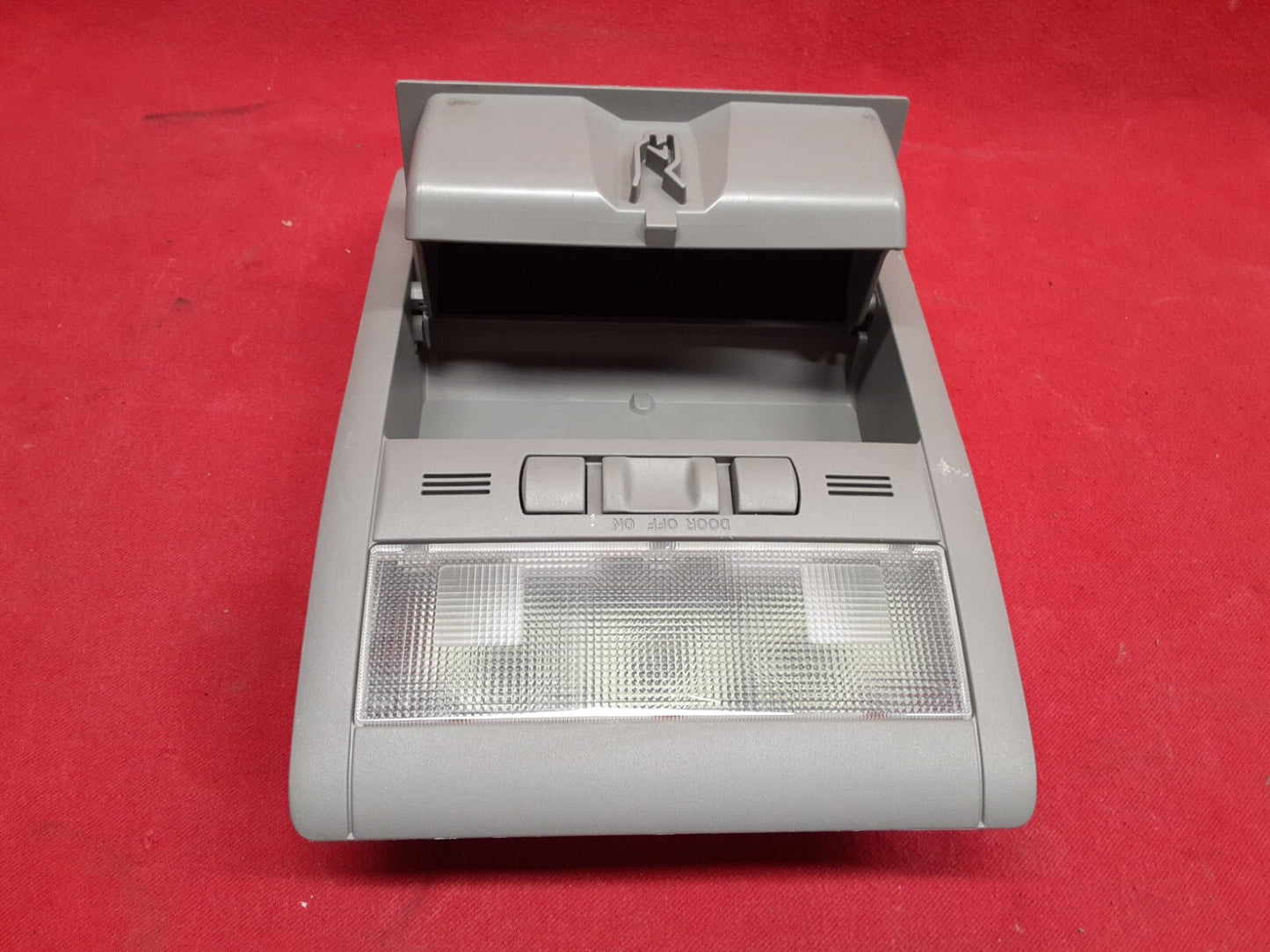 2004 - 2009 Toyota Prius Dome Map Light Overhead Sunglass Console Cubby Greige