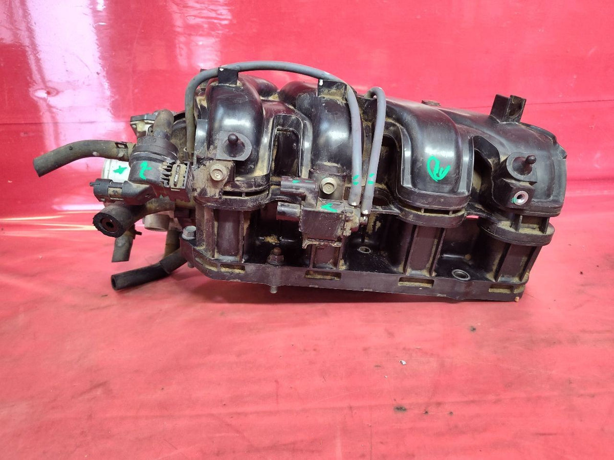 2012-2016 Kia Soul Rio / 12-17 Hyundai Accent Veloster 1.6L L4 Intake Manifold