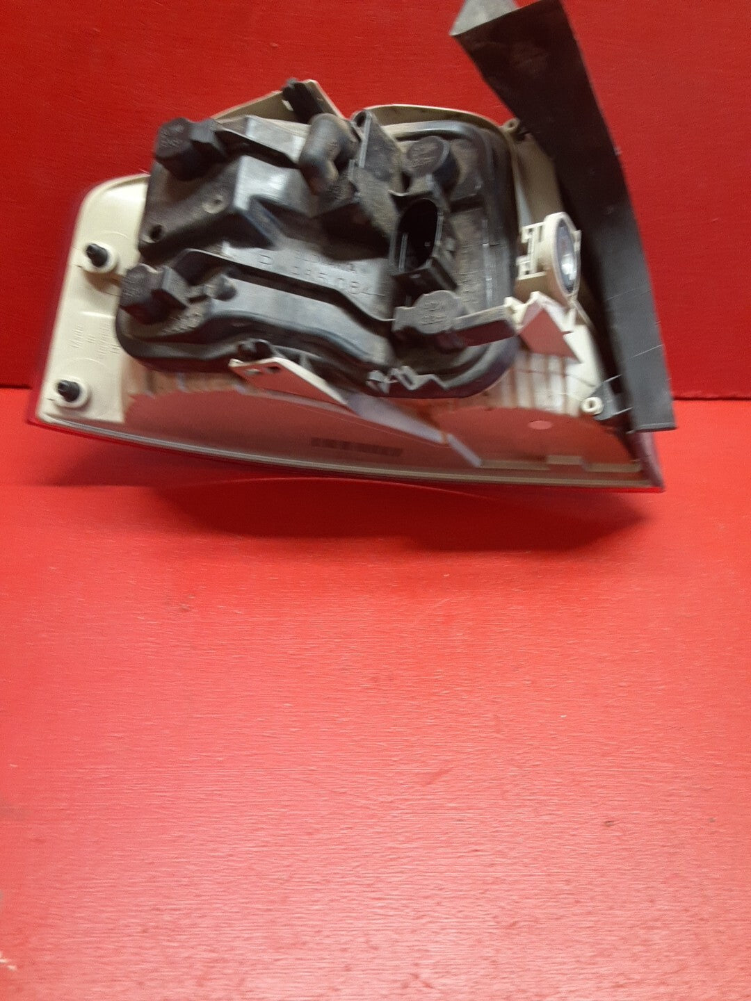 2005-2008 Audi A4 Quattro S4 RS4 RIGHT OUTER Quarter Panel Tail Light Lamp