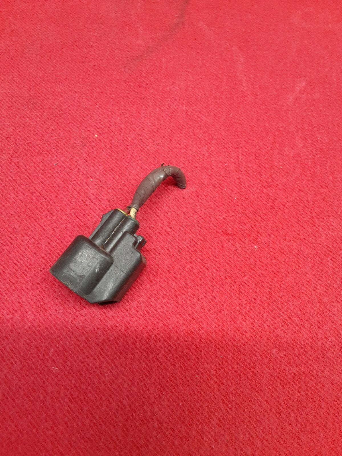 2001 2002 2003 2004 Ford Escape 3.0L V6 Fuel Injector PIGTAIL WIRE CONNECTOR