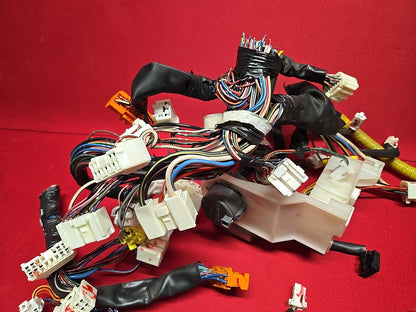 1997 1998 Lexus ES300 Interior Cabin Fuse Box Relay Junction Block PIGTAIL WIRES