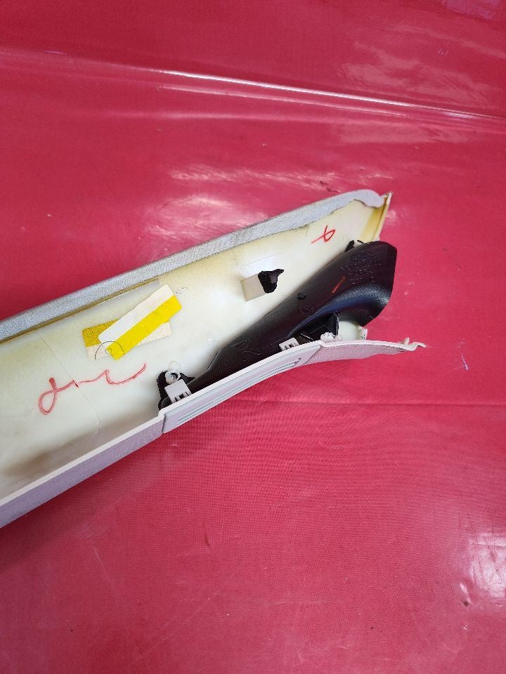 2012-2019 Range Rover Evoque RIGHT PASSENGER Front A Pillar Trim Molding Grey