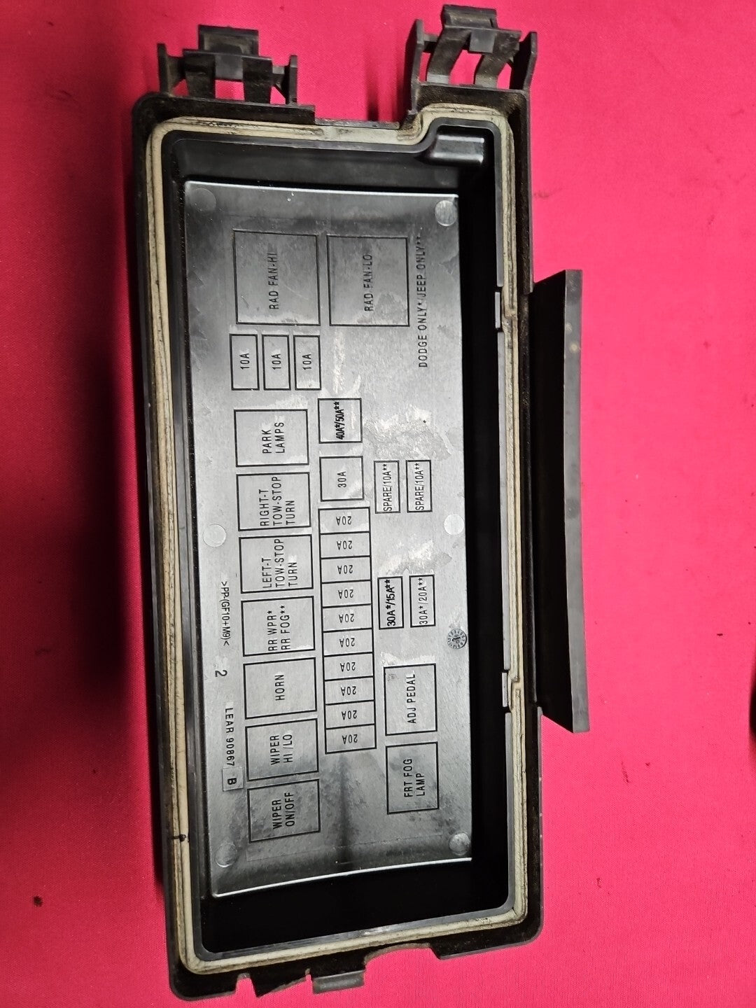2005 Jeep Grand Cherokee 5.7L V8 Hemi Integrated Power Fuse Box & Module TIPM