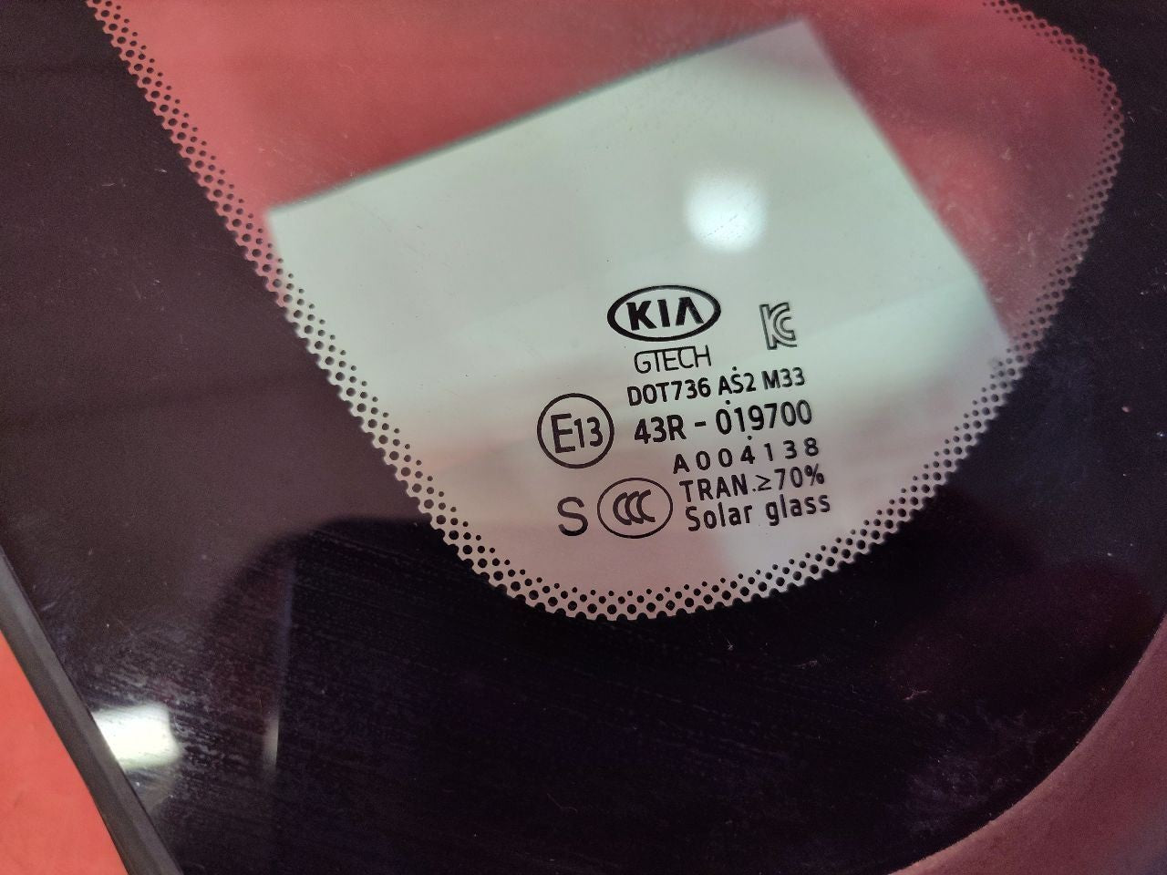 2019-2024 Kia Forte LEFT DRIVER REAR Quarter Panel Vent Glass Black Trim 68k