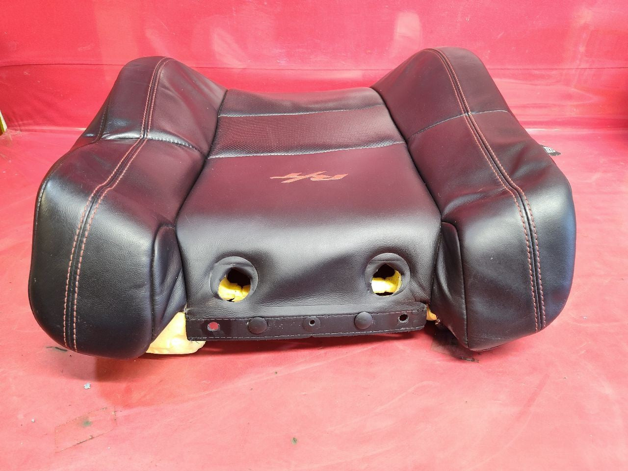 13-23 Durango 14-21 G. Cherokee FR PASSENGER Upper Seat Cushion RED R/T Stitch