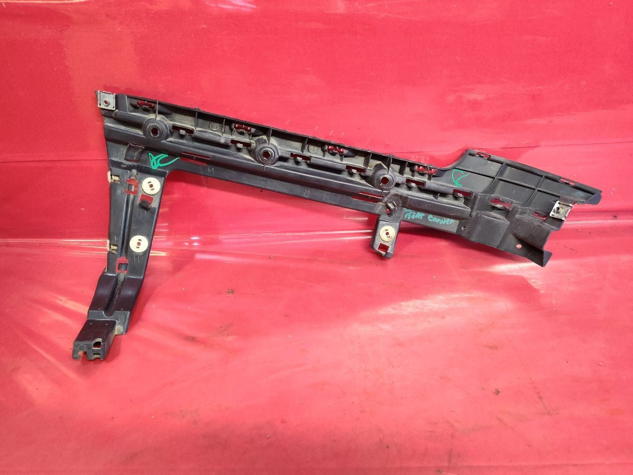 2013-2018 Land Rover Range Rover REAR Bumper Lower Support Bracket SET