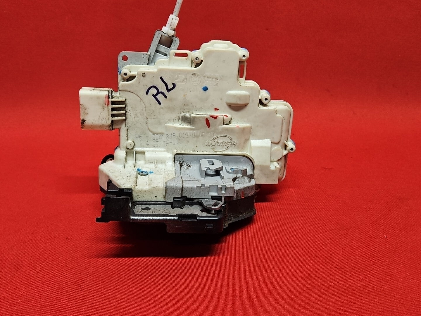 2007 - 2015 Audi Q7 Left Driver Rear Door Latch Lock Actuator 3C4-839-015-D