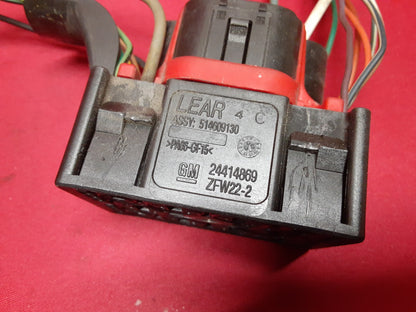 2006 2007 Buick Lucerne & DTS 4.6 V8 Engine Junction Box 15883251 PIGTAIL WIRES