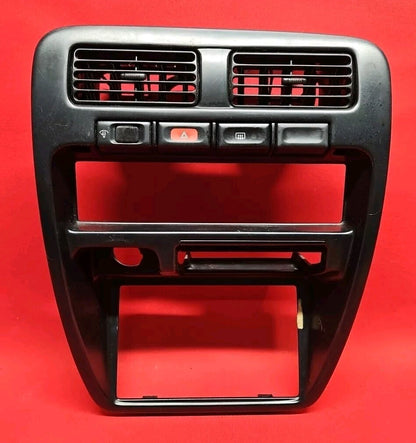 94-95 Nissan Pathfinder 95-97 Pickup Center Dash Radio Bezel Trim Air Vent Panel