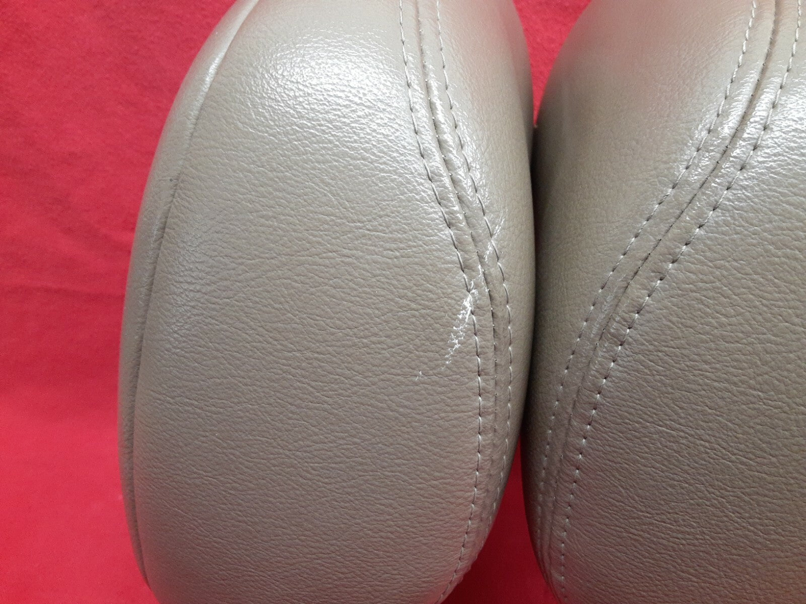 2003 2004 Ford Escape Limited XLS XLT FRONT Left Right Leather Headrest SET