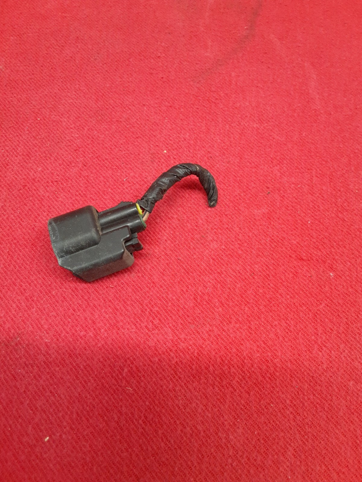 2001 2002 2003 2004 Ford Escape 3.0L V6 Fuel Injector PIGTAIL WIRE CONNECTOR