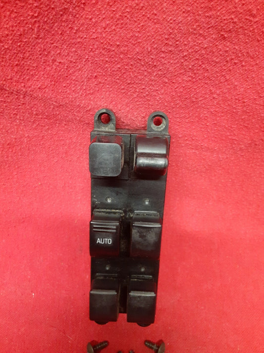 1998 - 2004 Nissan Front DRIVER LEFT Master Window Lock Switch 25401-9E000