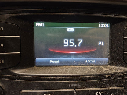 2016-2018 Kia Sorento 3.3L V6 AWD Speedometer Instrument Cluster 94001-C6001