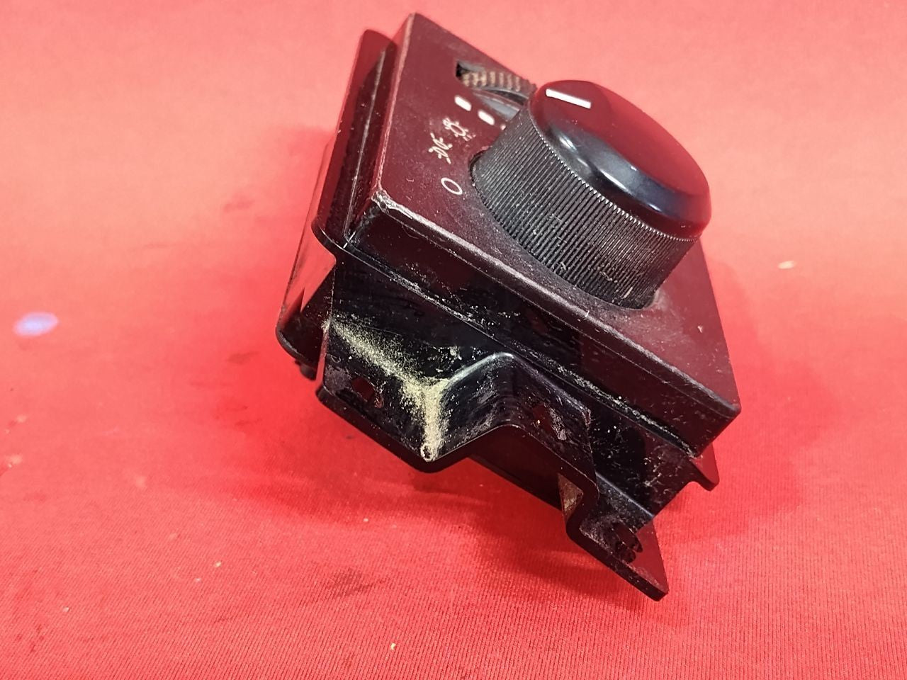 2004-2009 Dodge Durango Headlight Lamp Knob Dimmer Rheostat Switch 68019456AB