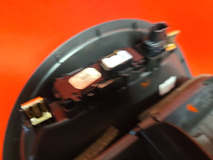 2007-2009 Saturn Aura Center Dash Trim W/ Vents Hazard Switch