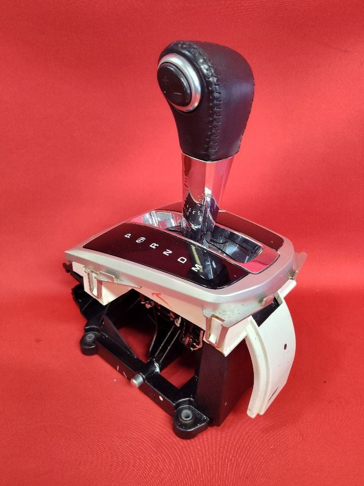 2012-2015 Chevrolet Captiva Sport Automatic Gear Shifter Lever w/ Leather Knob
