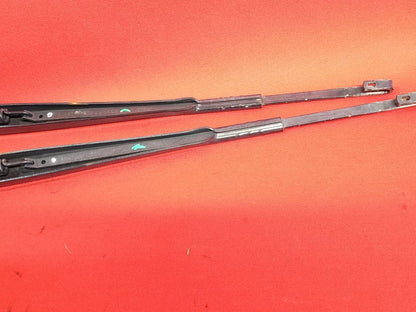 2005-2007 Land Rover LR3 Right Left Windshield Wiper Arm Set to VIN:7A434888 
