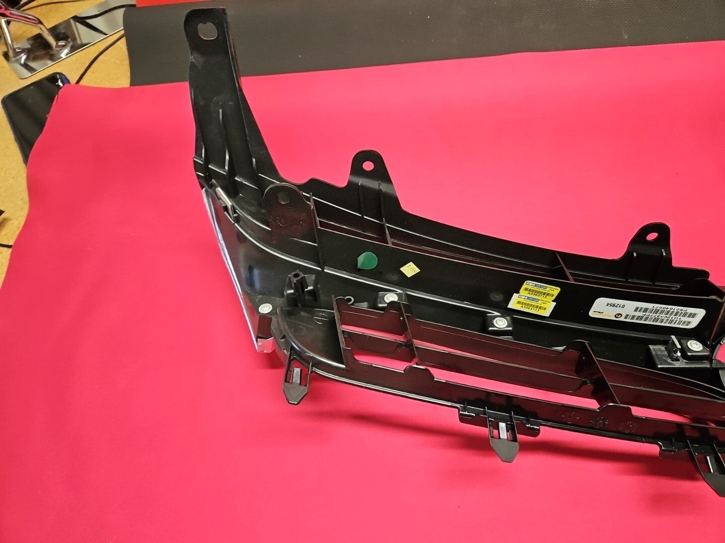 2015 2016 2017 Toyota Camry Grille W/O Pre Crash - Platinum Plus CAPA - NEW