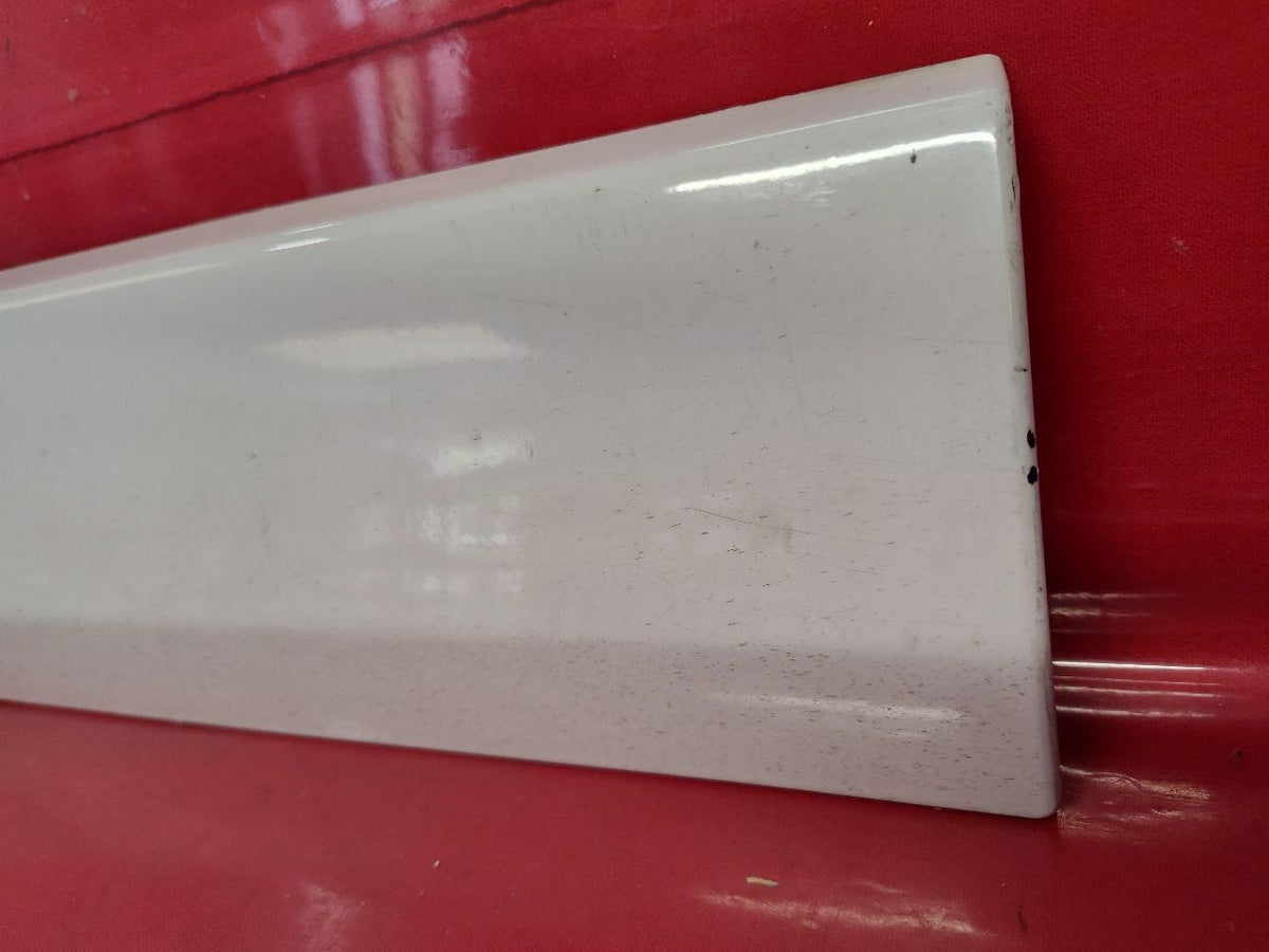 2012-2015 Captiva 08-10 Saturn Vue FRONT LEFT DRIVER Door Molding GBU / 703S