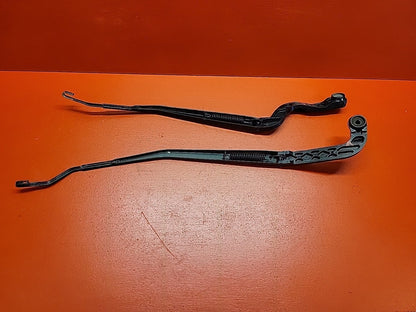 2013-2019 Land Rover Range Rover Front Windshield Wiper Arm LEFT RIGHT Set