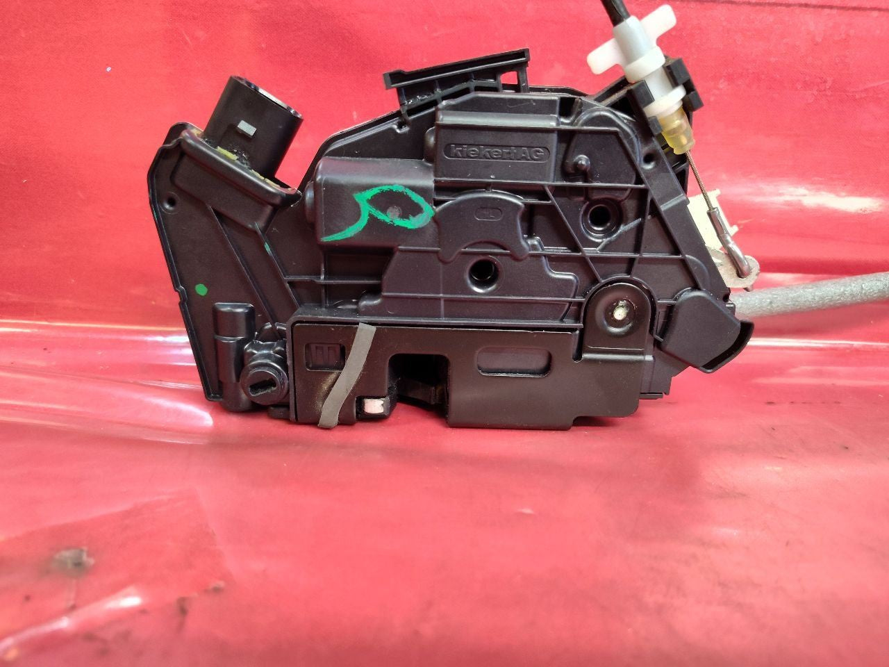 2012-2018 VW Tiguan / 2009-2017 CC REAR LEFT DRIVER Door Latch Lock Actuator