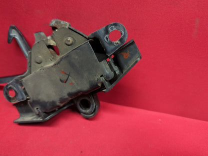 2001 - 2007 Toyota Highlander Hood Latch Lock Assembly 53510-48051