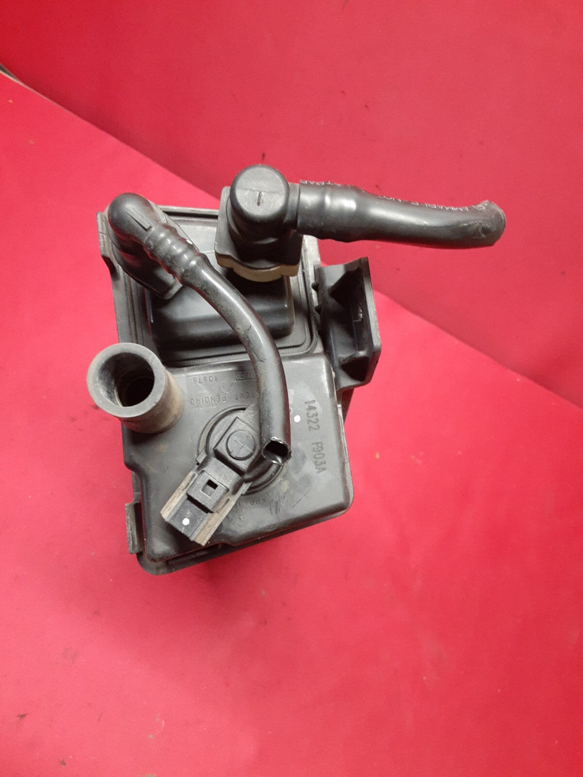 2008 - 2019 Ford Lincoln Mercury Fuel Vapor Charcoal Canister AG1Z-9D653-D